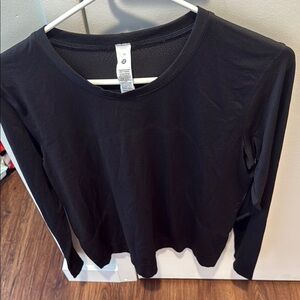 EUC Lululemon Swiftly Relaxed Long Sleeve